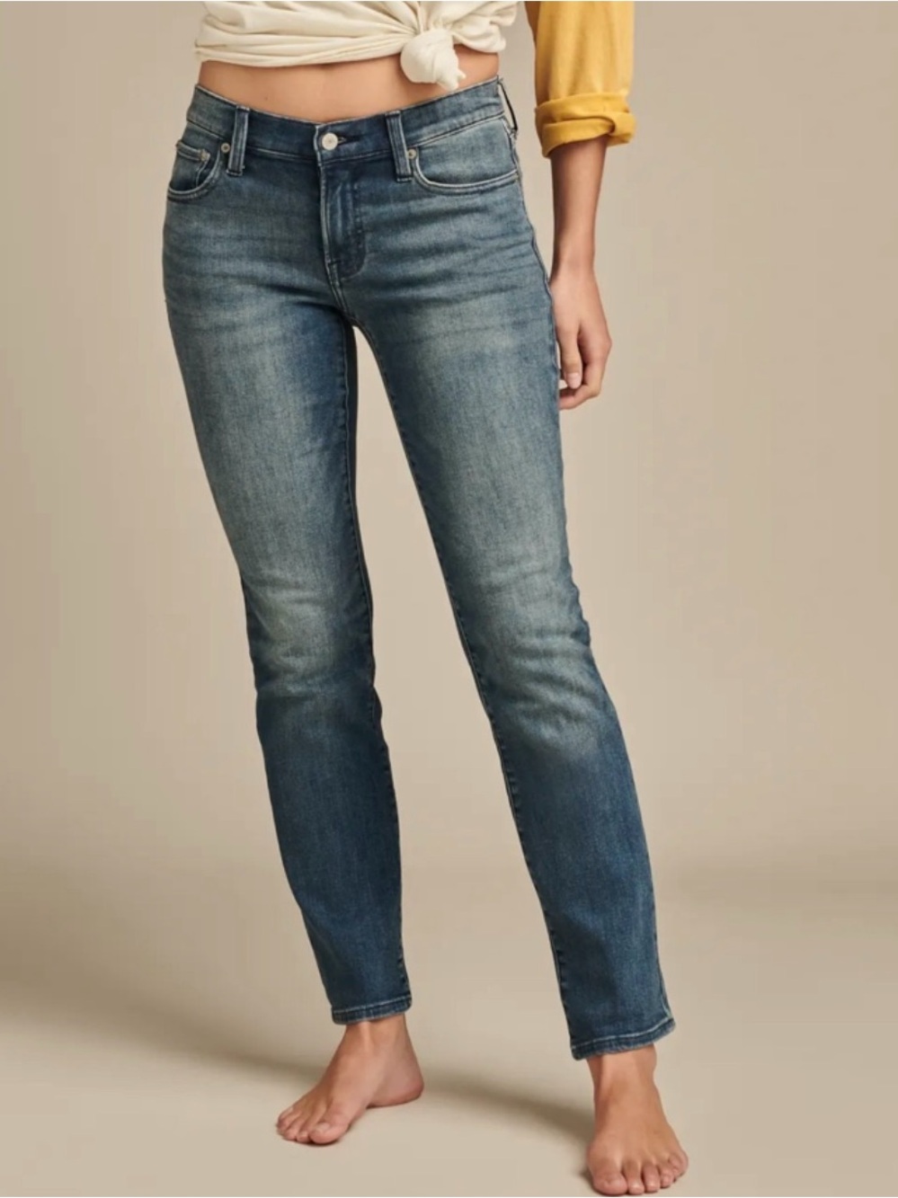 Lucky Brand Mid Rise Sweet Straight Leg Jeans 14 / 32